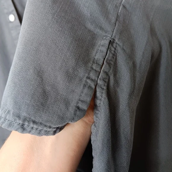 Carly Jeans Button-Up Shirt Womens Size L Charcoal Oversized Pockets Long Sleeve - Picture 5 of 8